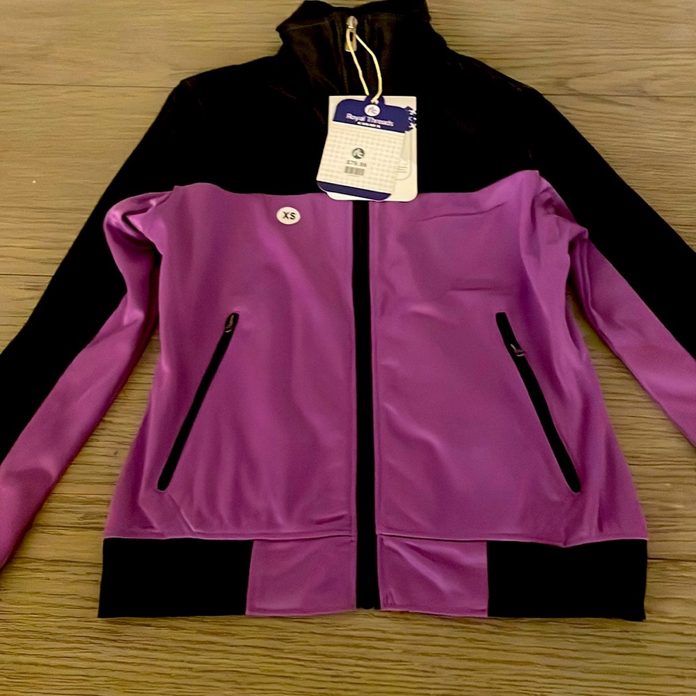 Royal Thread Canada zip up brand new with tags!